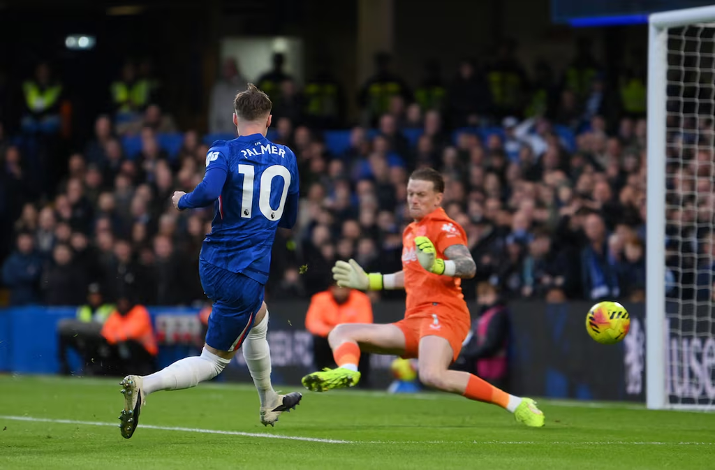 Cole Palmer di laga Everton vs Chelsea